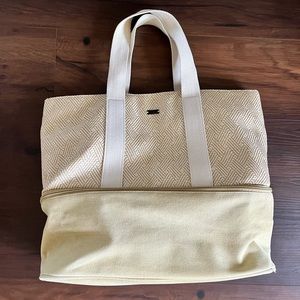 Roxy beach tote